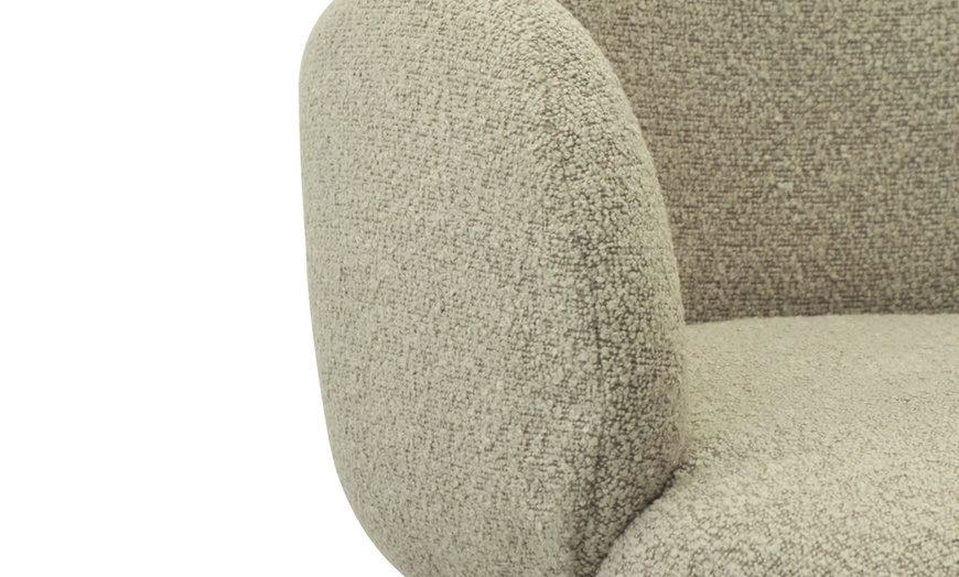 Image 17: Lot de 2 fauteuils de table "Alicia" en tissu Cozy de Doosense 