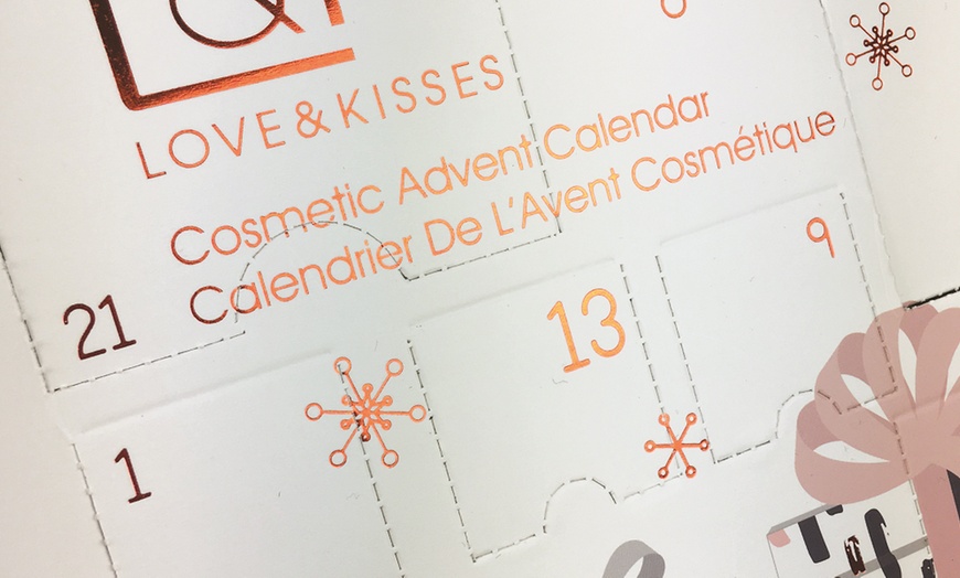 Image 3: Cosmetic Advent Calendar