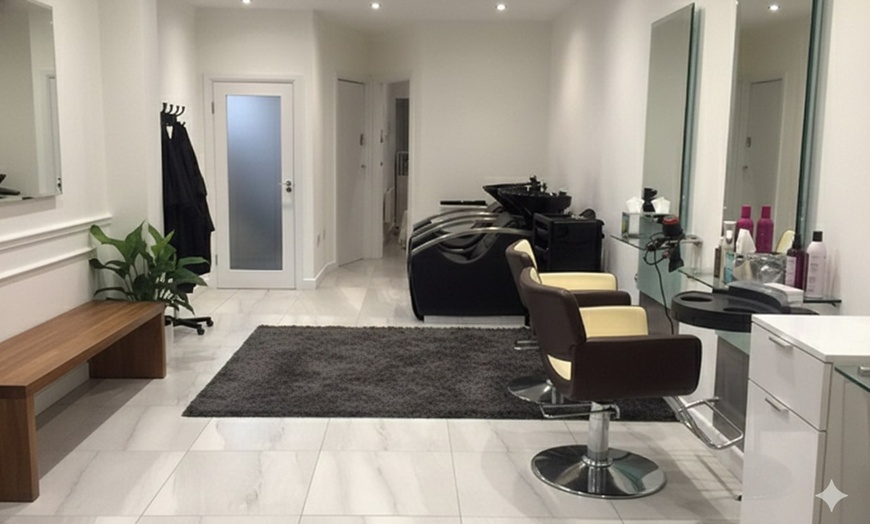 Image 2: Brazilian, Hollywood, Underarm, Full Leg, or Full Body Wax