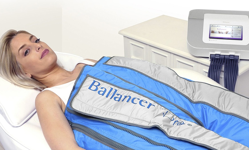 Image 18: 2 o 5 sesiones de combo reductor con hasta tres tratamientos a elegir