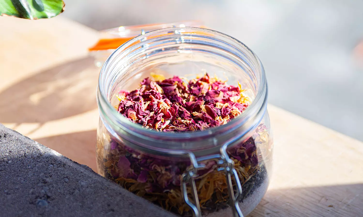 Craft Clay Masks, Lip Balms, Face Oils & More with Skincare Workshops