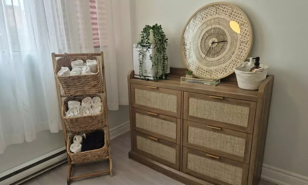 Hot Stone Massage & Deep Tissue Body Rescue with Aromatherapy