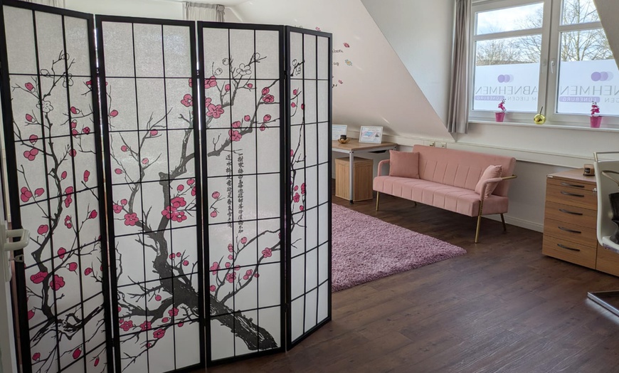 Image 2: 30 - 90 Min. Teil- oder Ganzkörper-Massage für 1 Person