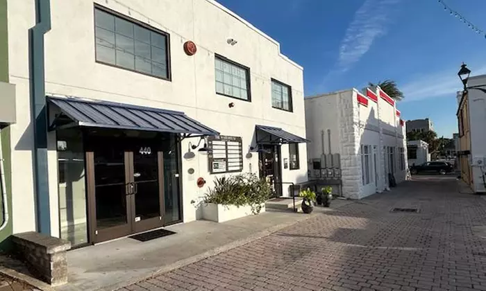 Six IPL Hair Removal Sessions for One Small, Medium, or Large Area