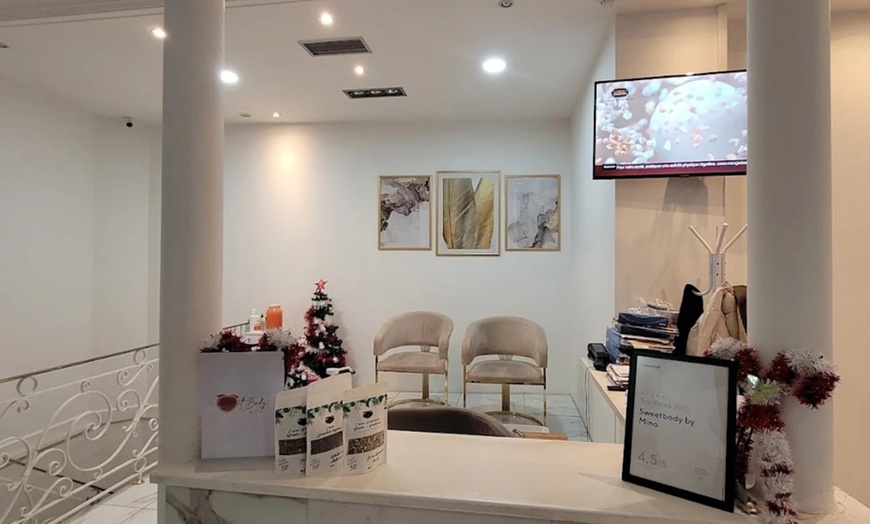 Image 4: Soin du visage au choix à l'institut Sweet Body By Mina (jusqu'à 42% de réduction)