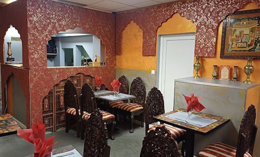 Image 7: Évasion en Inde : déjeuner ou diner pour 2 convives au Tandoori Palace