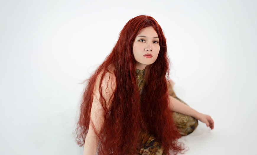 Image 2: Sesión de fotografía: retrato individual, pareja o amigos  