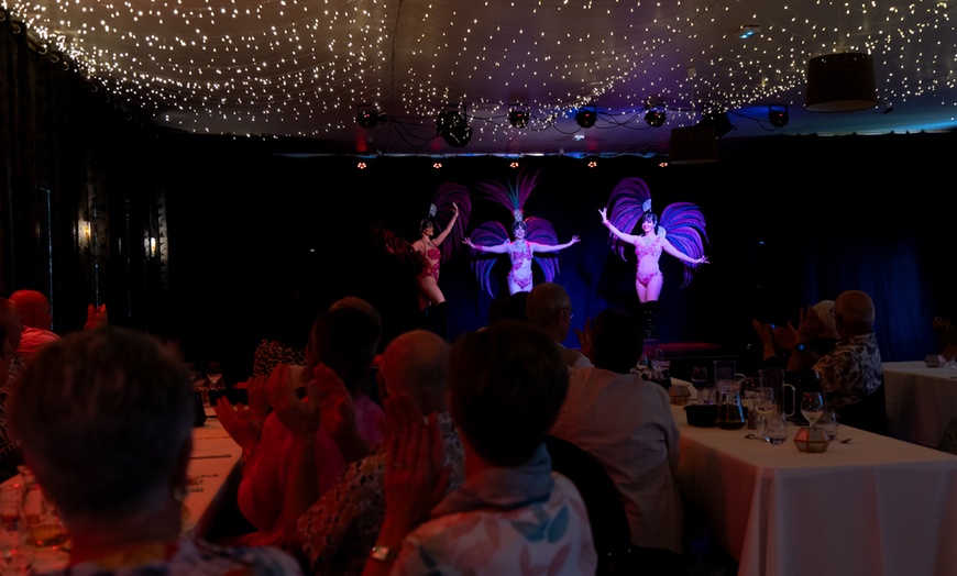 Image 5: Menu avec entrée, plat et dessert pour 2 ou 4 convives