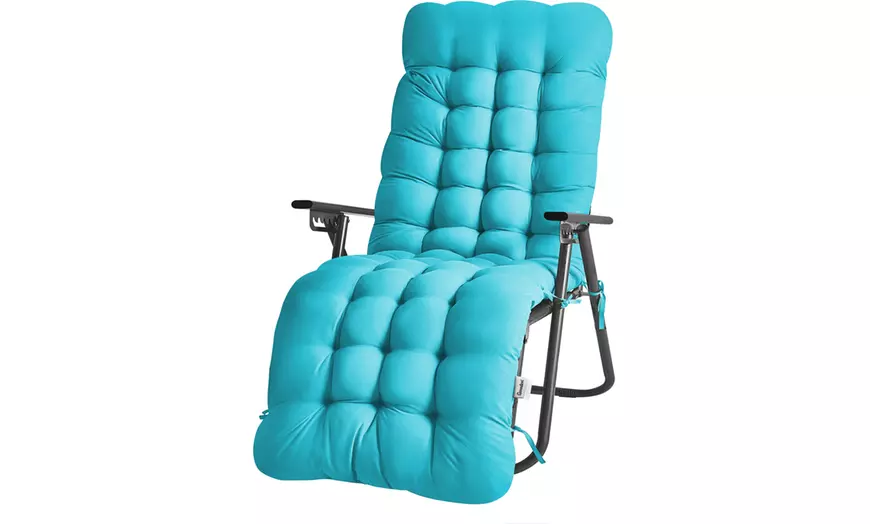 Image 8: Extra Padded Full Length Gravity Chair Cushion