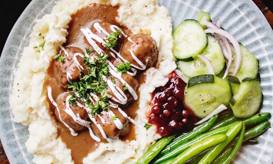 Image 6: Satisfy Every Cravings with $15  or $40 Towards Food and Drink