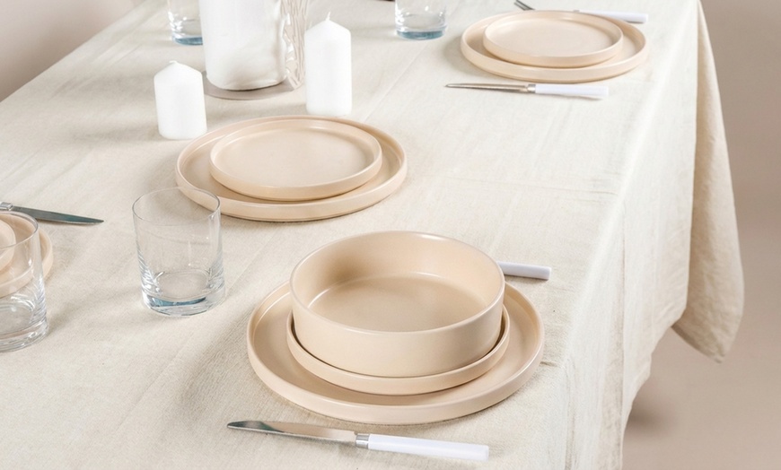 Image 8: Servizio da 18 piatti Evelyn