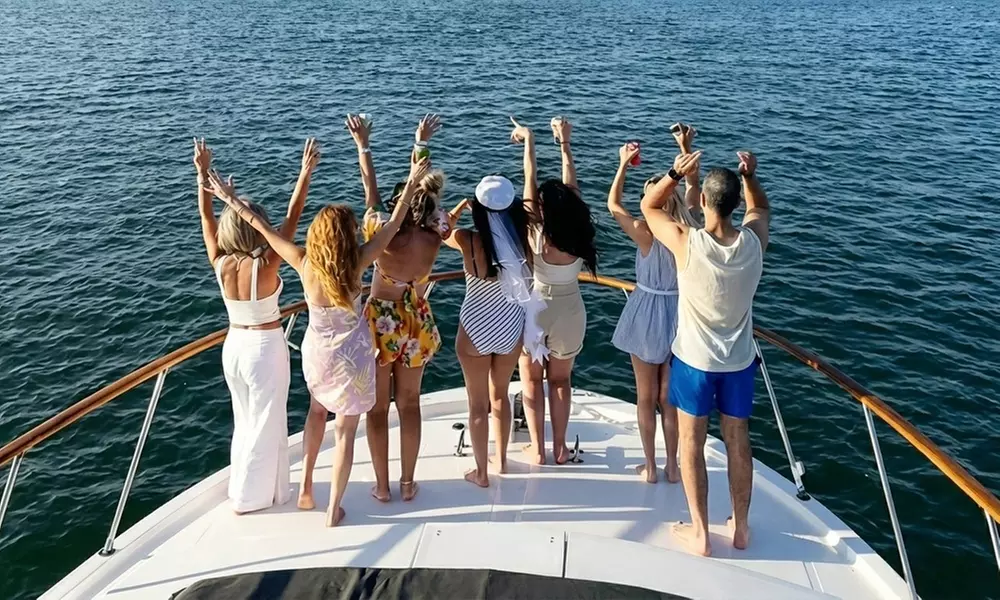 Private Yacht Charters for Up to 6 People in Marina del Rey, CA