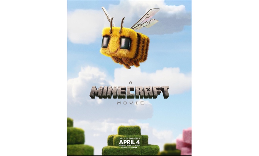 Image 4: Event Cinema Gold Class eVoucher