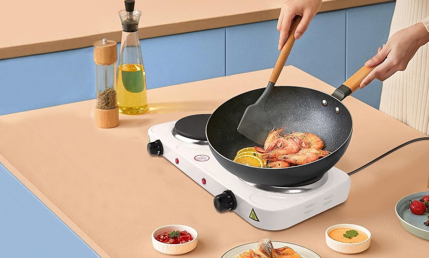 Image 3: iNova 2,000W Electric Double Hot Plate 