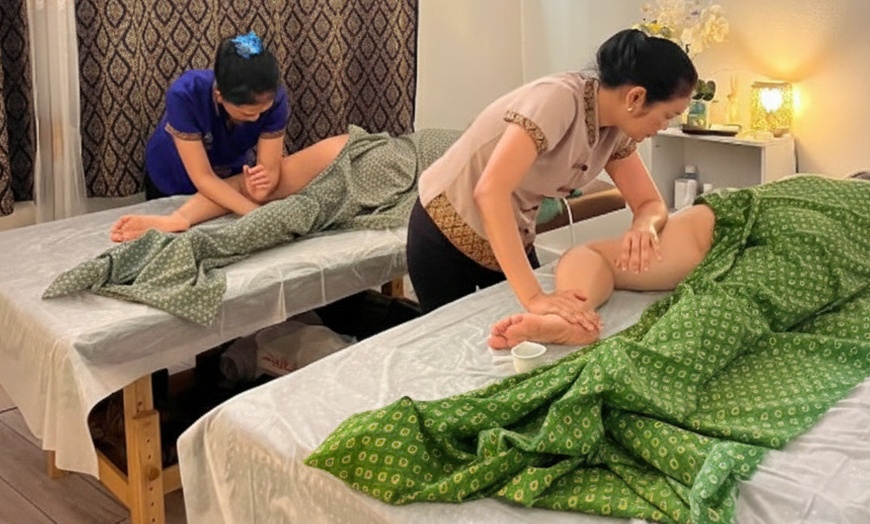 Image 4: Massage aux huiles chaudes : l'évasion sensorielle à Martigues