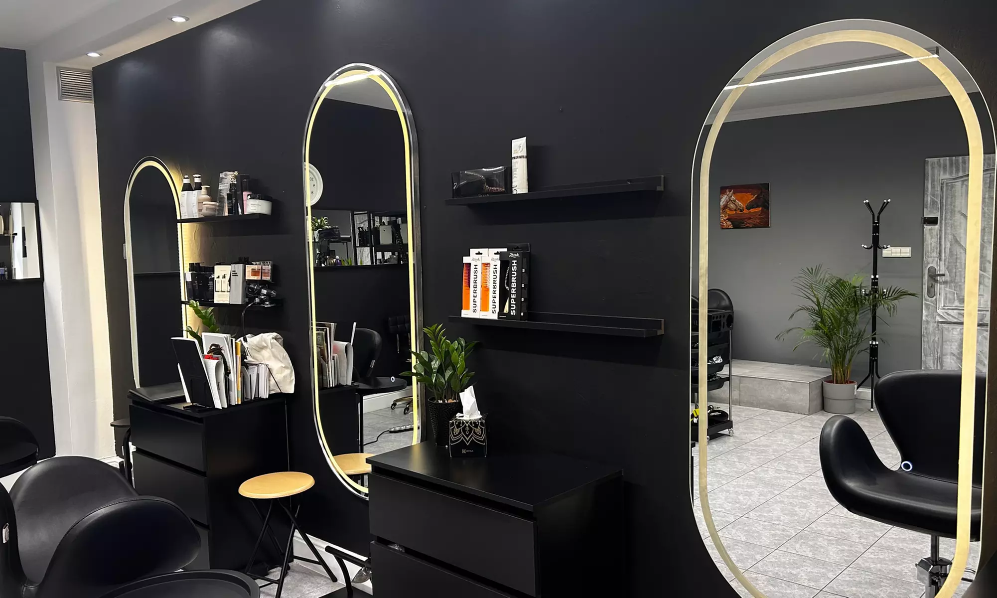 Zabiegi rekonstrukcji i regeneracji włosów w interwałach do 8 myć