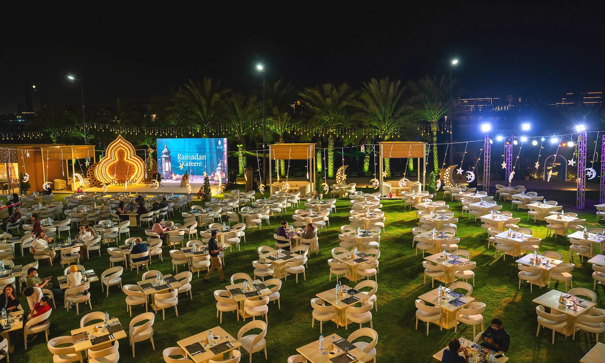 Ramadan Tent iftar buffet with Ramadan drinks For a Child or Adults