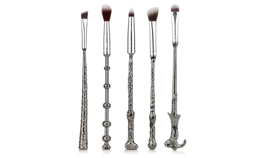 Image 3: Lot de 10 pinceaux de maquillage inspiré de "Harry Potter"