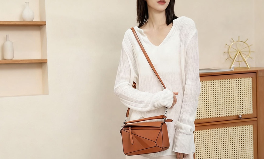Image 9: Solid Colour Geometric Crossbody Bag