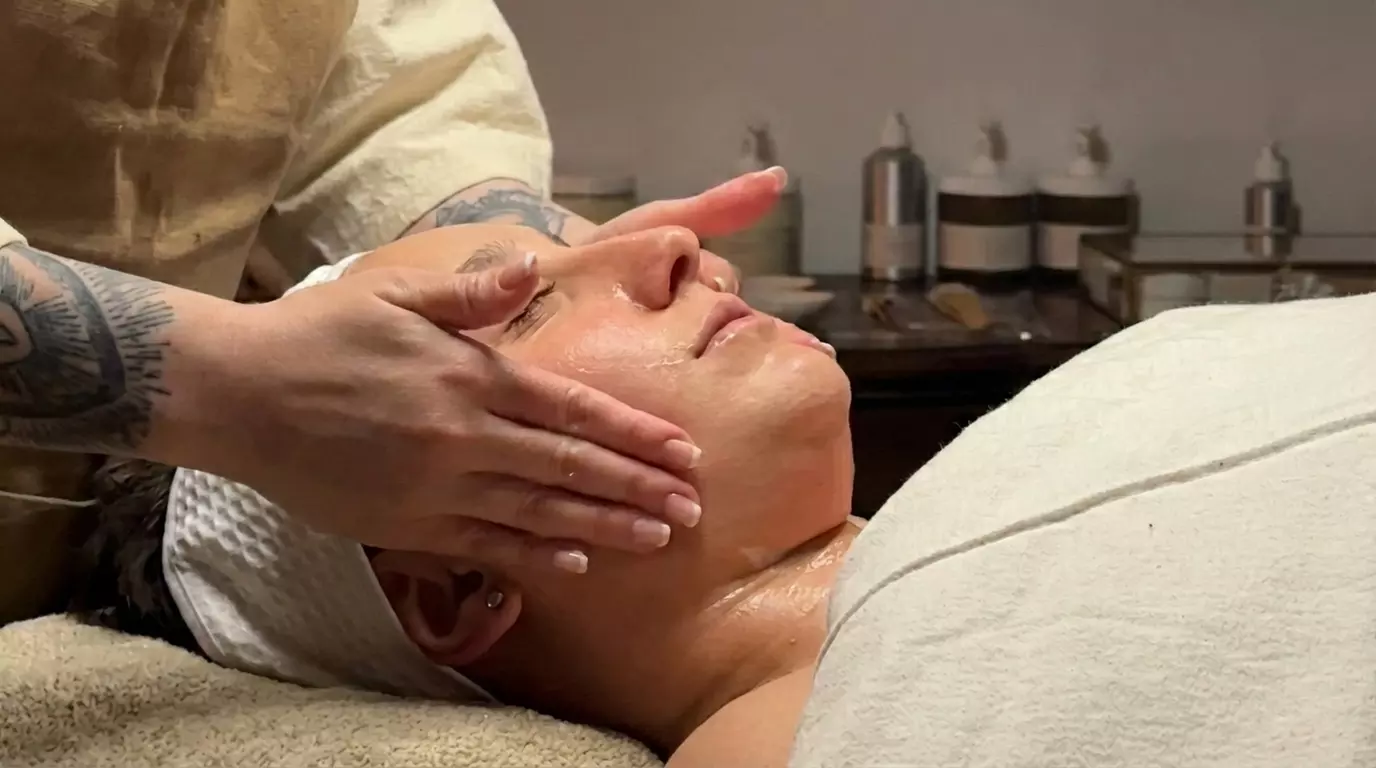 Japanese Lift or Lymphatic Buccal Facial Massage Treatment Packages