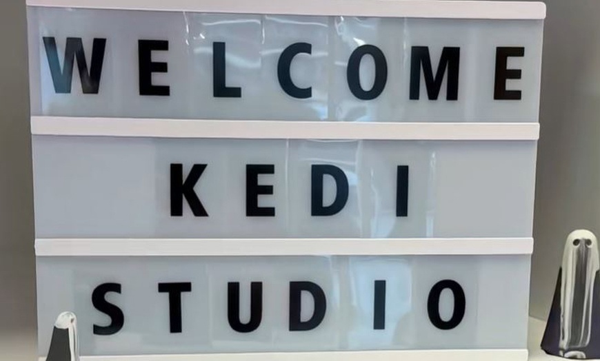 Image 6: Kids’ Splatter Paint Experience in London – From £18.95 (Was £45) 