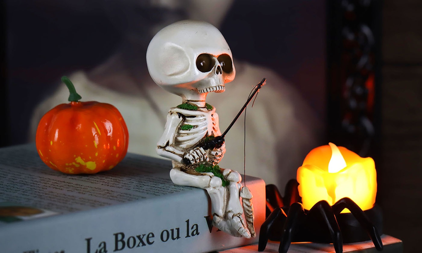 Skeleton Fishing Statue Garden Decor Halloween Art Courtyard Sculpture Resin