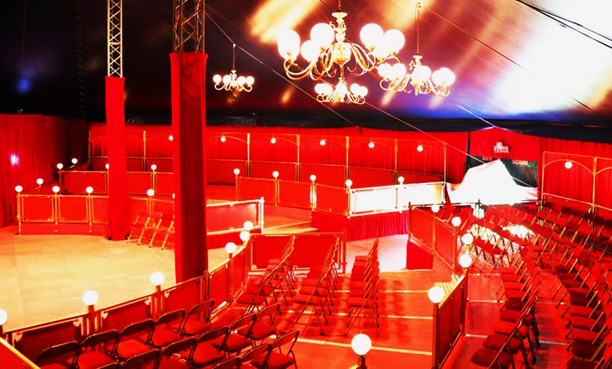 Image 2: 2 places pour "le Cirque de Noël sur l’eau" entre novembre et janvier
