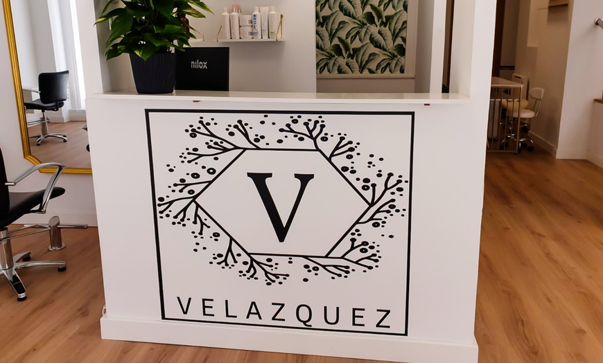 Image 5: Peluquería con lavado, mascarilla, corte y secado, con opción a color