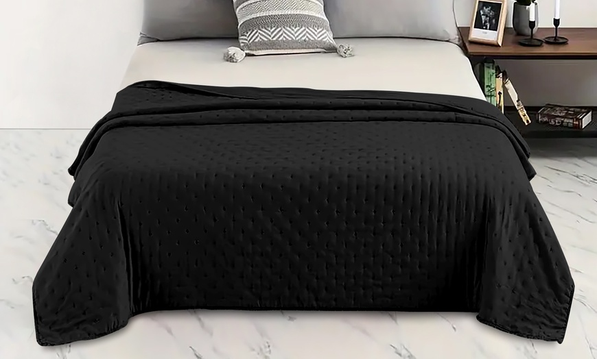 Image 5: Couette en velours Dorian