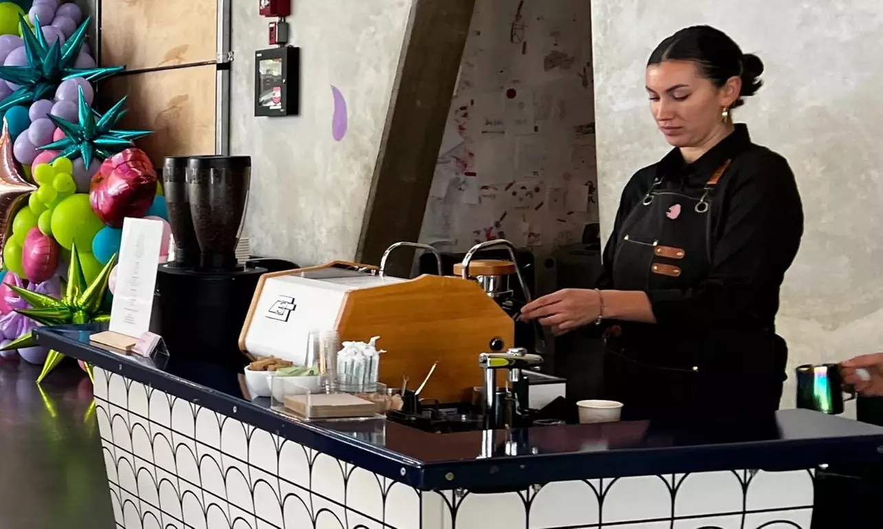 Savor with $10, $15 or $20 Toward any Café items