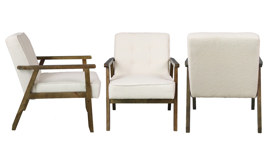 Image 7: Sillón con acolchado suave o de rizo y patas de madera, de Doosense