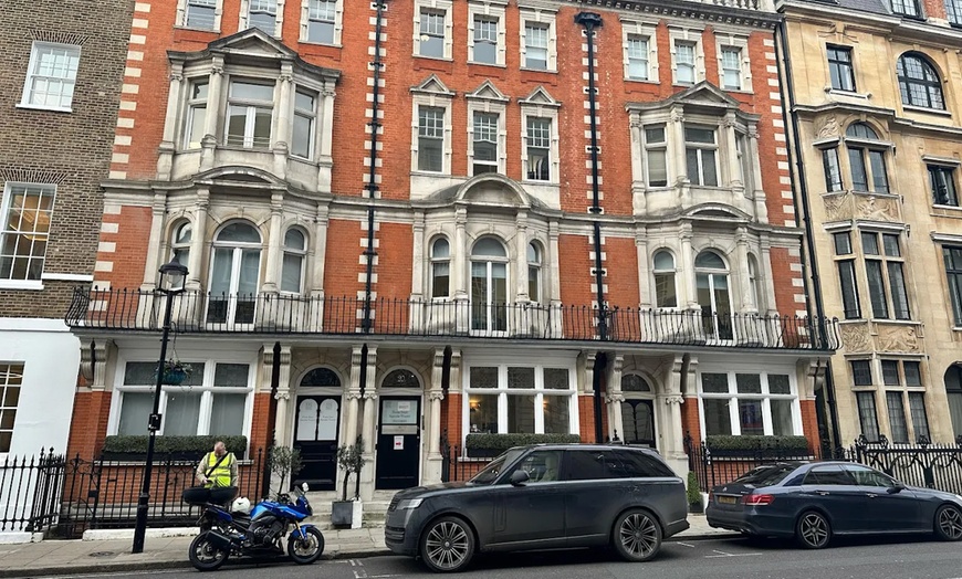 Image 2: Dental Check-Up + Hygienist Treatment, X-Ray & Home Teeth Whitening