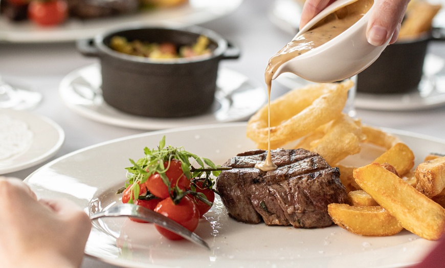 Image 11: Sizzle & Sip: Steak & Wine for Two or Sharing Steak Experience