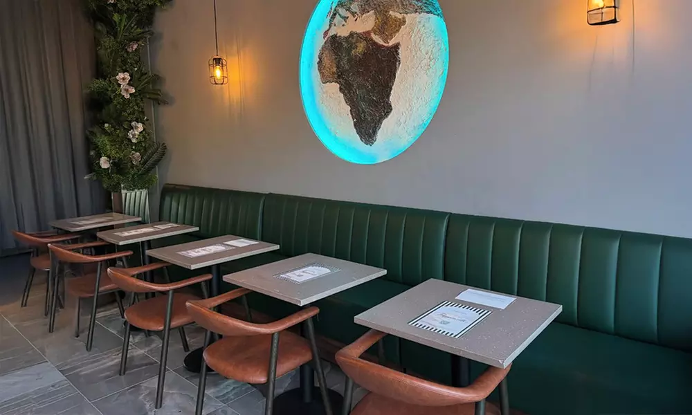 Bottomless Brunch & Delicious Food for up to 4 people