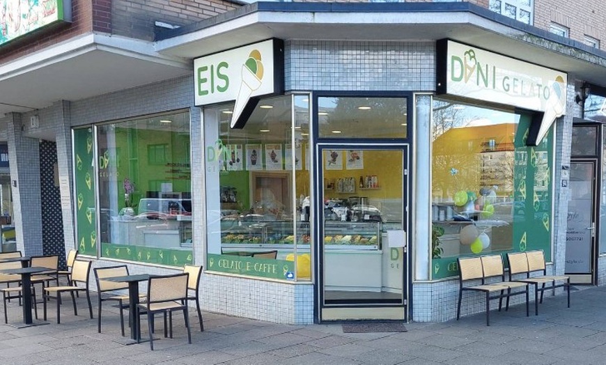 Image 2: 1, 2 od. 4x kleiner, mittel- oder großer Frozen Joghurt mit 2 Toppings