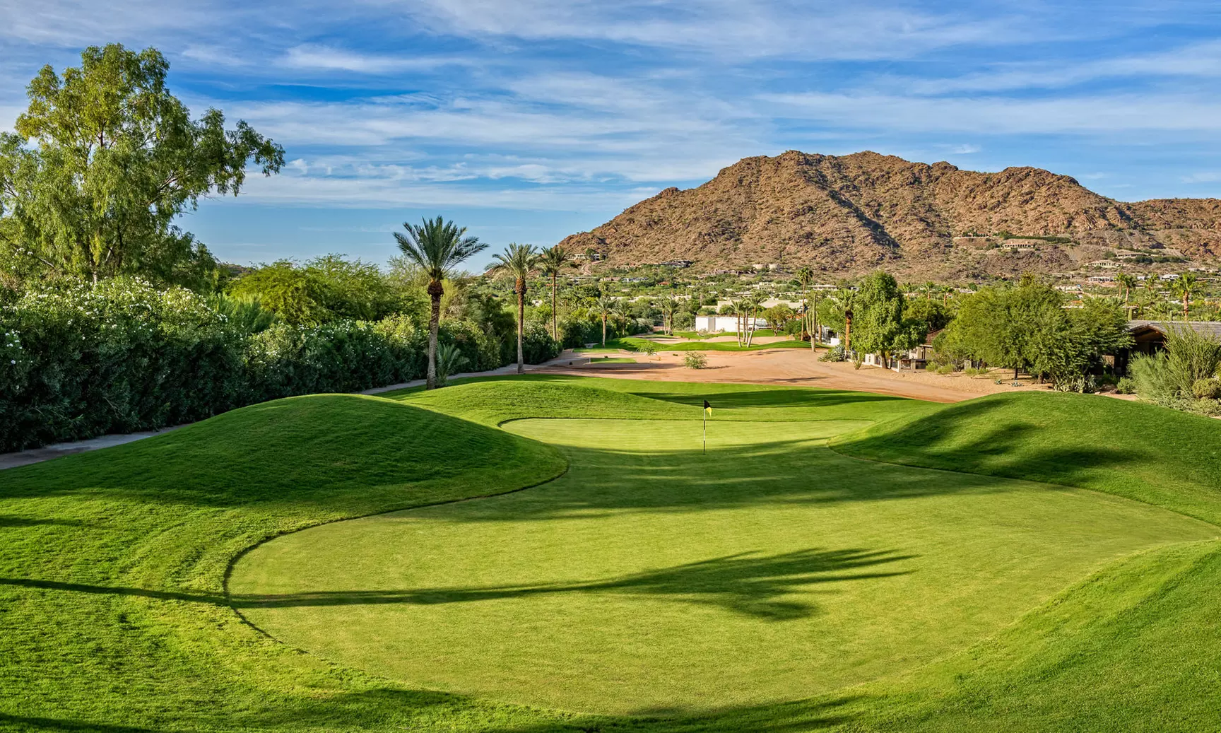 Member Pricing: 4-star Hotel in Camelback Foothills with Pools, Golf