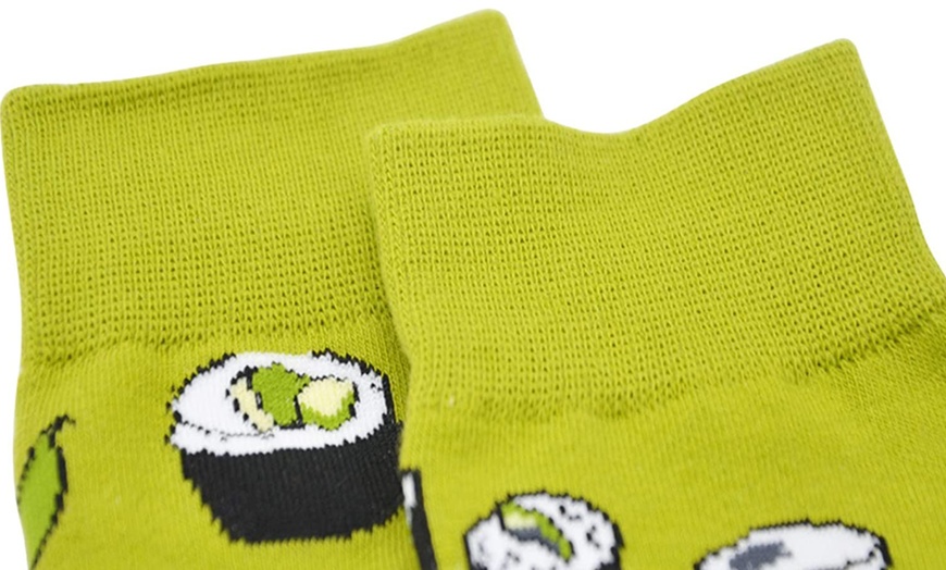 Image 8: 1 of 8 paar kleurrijke sokken met print