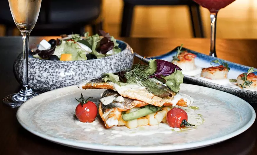 Image 8: Enjoy Food & Drink at The Crown Gastro Kitchen Up to 500 Spend