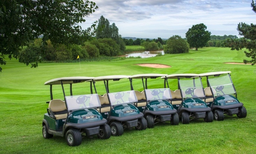 Image 8: 18 Holes of Golf With Meal