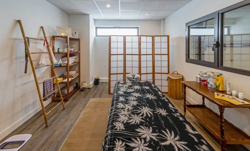 Image 3: Massage personnalisé avec réflexologie plantaire à Serenys Massages