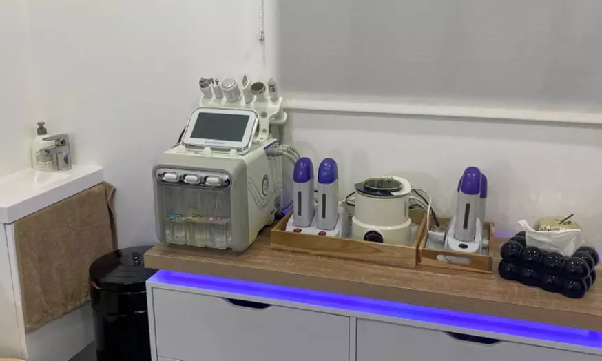 Escale bien-être à Nice : massage californien 30 ou 60 min, option soin visage 30 min. (jusqu'à 46% de remise) - Image 3