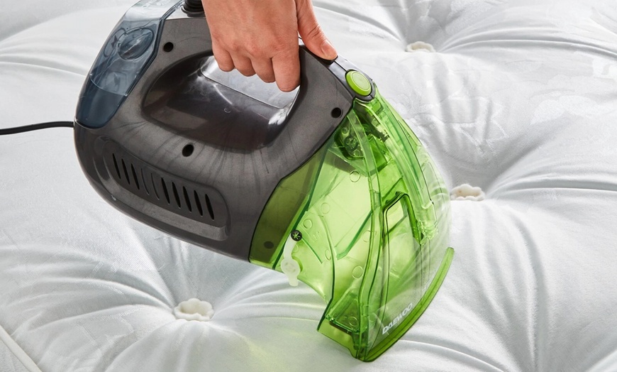 Image 4: Daewoo Hurricane Stair Master - 500W Carpet and Upholstery Cleaner
