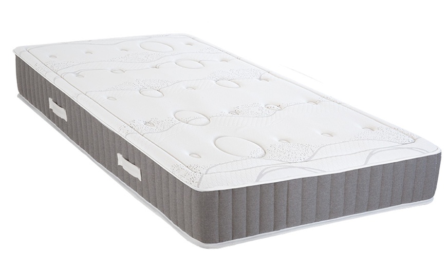 Image 4: Matelas Intuition à mémoire de forme et mousse haute densité