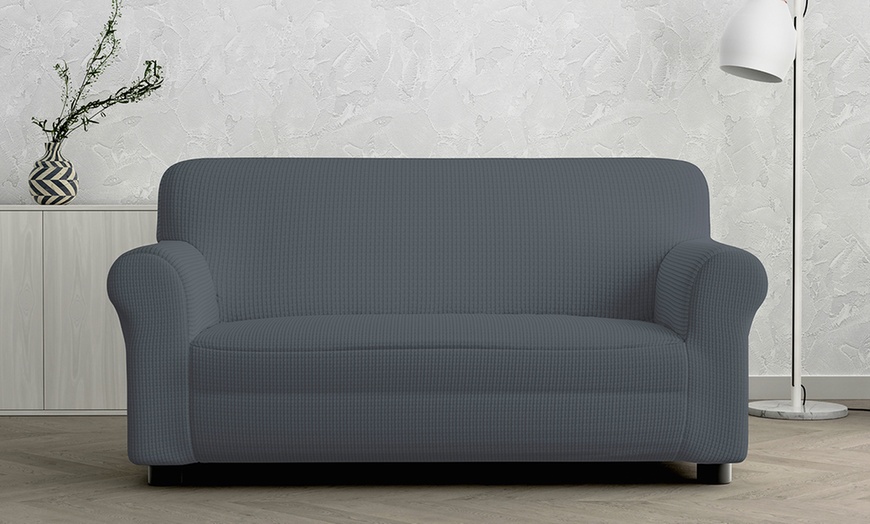 Image 18: Elastische stoel- of bankhoes 'Leslie'