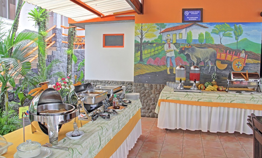 Image 7: ✈ 7-Night Costa Rica Volcano & Beach Vacation w/Air from Travel by Jen