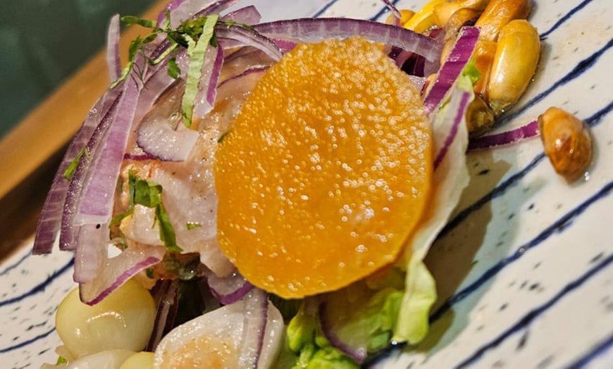 Image 5: Sabores del Perú: menú peruano sencillo o completo para 2 o 4 personas