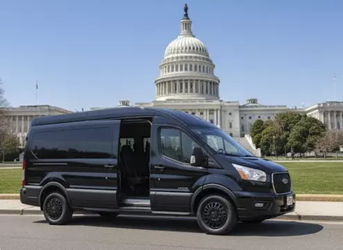 Maximize Your Sightseeing: D.C.'s Comprehensive Minibus Tour