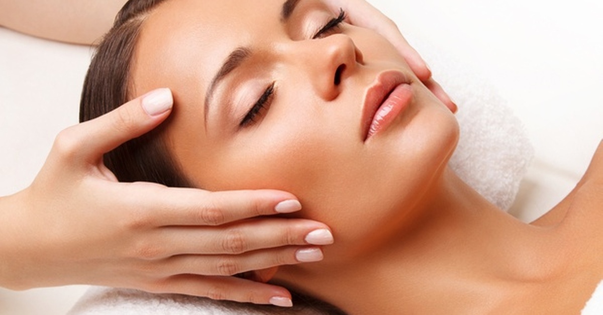 Tratamiento de radiofrecuencia tripolar facial en Cádiz