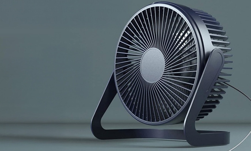 Image 2: Portable USB Desktop Fan