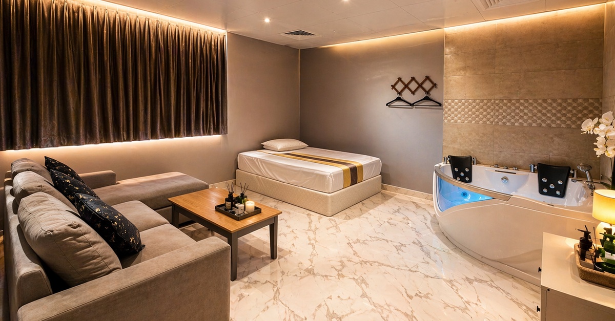 Relaxing Jacuzzi Bath Tub With Optional 30 Or 60 Mins Spa Treatments Relaxing Jacuzzi Bath Tub With Optional 30 Or 60 Mins Spa Treatments